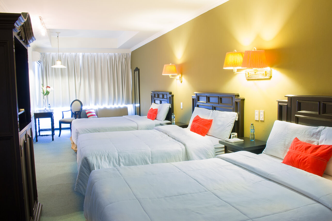 סאן סלבדור Hotel Ramada Inn מראה חיצוני תמונה